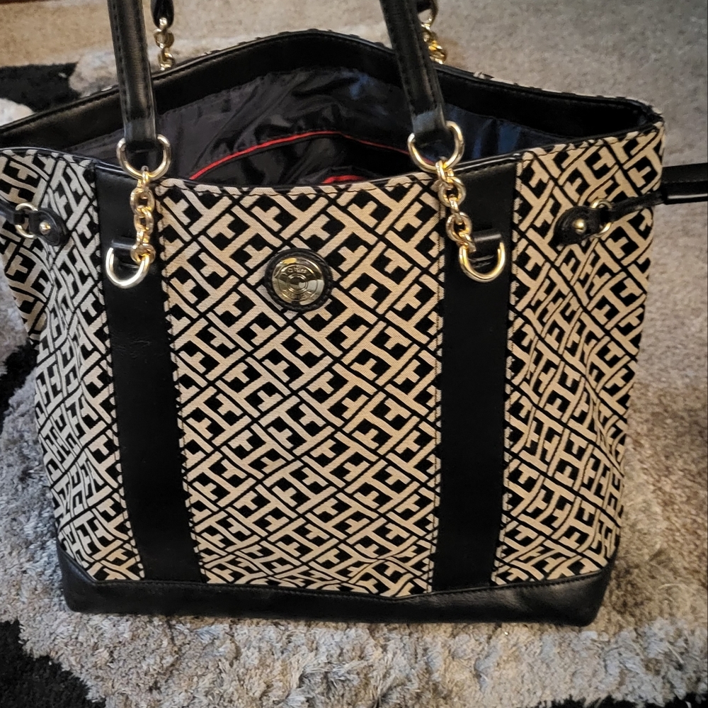 New Tommy Hilfiger Heritage Oversize Chain Tote
